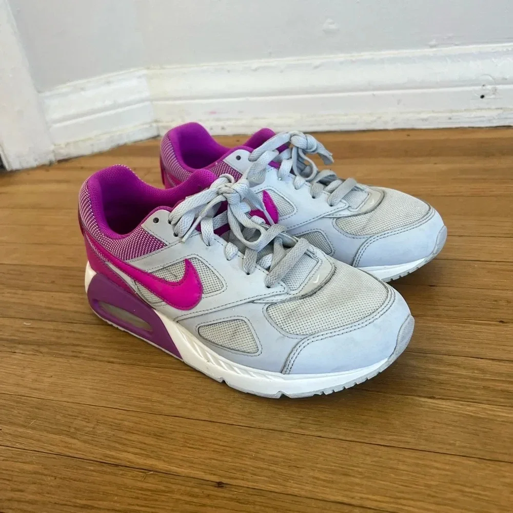 Kids Youth Nike Air Max Purple Ivo | Size 6Y